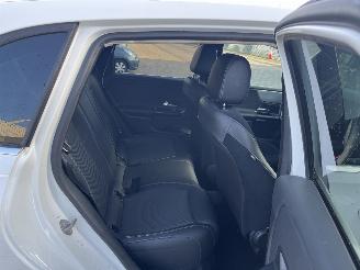 Mercedes B-klasse 200d AUTOMAAT picture 15