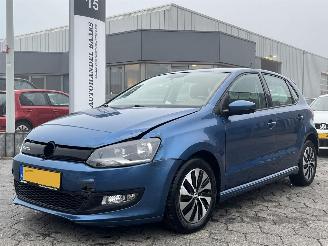 Schadeauto Volkswagen Polo 1.0 BlueMotion Edition 2017/4