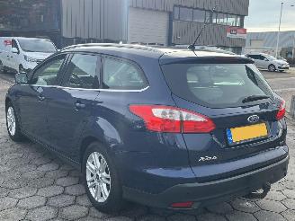 Ford Focus Wagon 1.0 EcoBoost Titanium picture 6