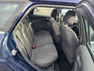 Ford Focus Wagon 1.0 EcoBoost Titanium picture 8