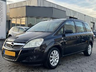 Unfallwagen Opel Zafira 1.8 Temptation 2009/4