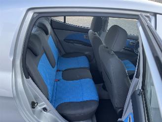 Kia Picanto 1.1 LX picture 8