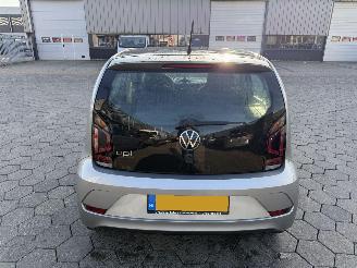 Volkswagen Up! 1.0 picture 6