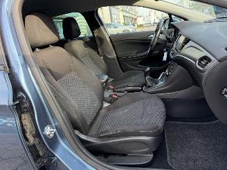 Opel Astra Sports Tourer 1.6 CDTI Innovation picture 15