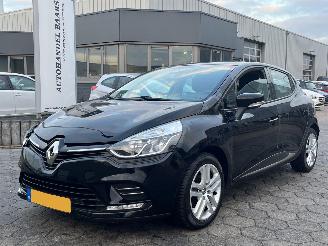 Unfallwagen Renault Clio 0.9 TCe Zen 2017/10