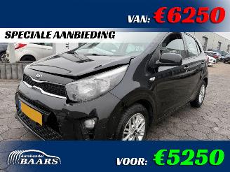 damaged passenger cars Kia Picanto 1.0 DPi DynamicLine 2021/6