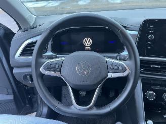 Volkswagen T-Roc 1.0 TSI Life Edition picture 22