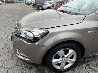 Kia Cee d 1.4 CVVT X-ecutive picture 8