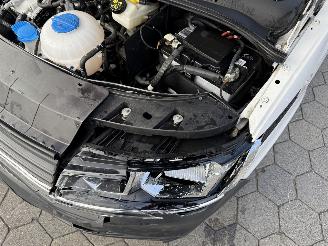 Volkswagen Transporter 2.0 TDI L2H3 32 Comfortline picture 10