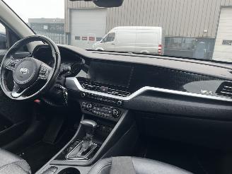 Kia Niro 1.6 GDi Hybrid DynamicLine picture 14