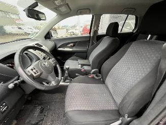 Toyota Urban Cruiser 1.3 VVT-i Dynamic picture 13