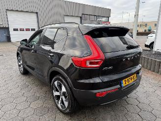 Volvo XC40 2.0 B4 Plus Dark picture 7