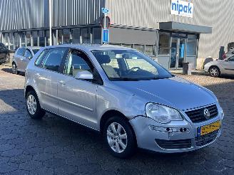 Volkswagen Polo 1.2 Optive picture 3