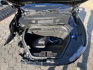 Ford Mustang MACH-E Extended Premium AWD 98 kWh picture 7