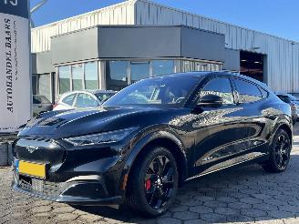 Schadeauto Ford Mustang MACH-E Extended Premium AWD 98 kWh 2024/9