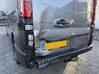 Renault Trafic 2.0 dCi 110 T30 L2H1 Comfort picture 7