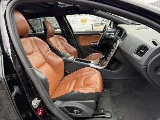 Volvo V-60 2.4 D6 AWD Plug-In Hybrid Summum picture 15