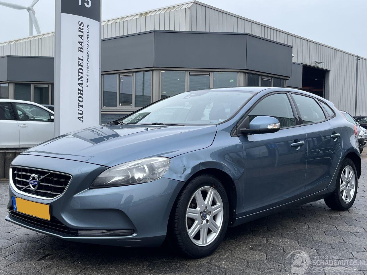Volvo V-40 1.6 D2 Kinetic