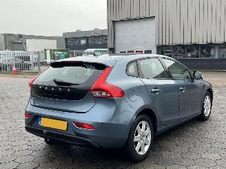 Volvo V-40 1.6 D2 Kinetic picture 4