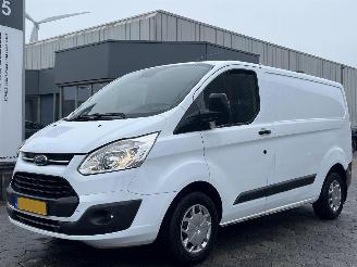 dommages fourgonnettes/vécules utilitaires Ford Transit Custom 270 2.0 TDCI L1H1 Trend 2017/4