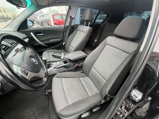 BMW 1-serie 116i Business Line picture 14