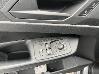 Volkswagen Caddy 2.0 TDI Economy Business picture 15