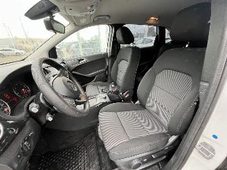 Mercedes B-klasse 220 d Ambition AUTOMAAT picture 20