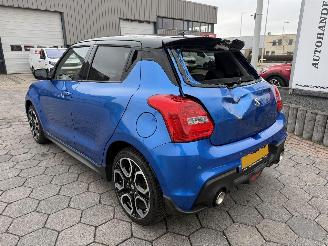 Suzuki Swift 1.4 Sport Smart Hybrid picture 6