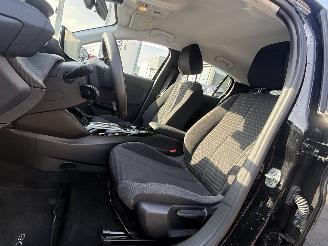 Peugeot e-208 EV Active Pack 50 kWh picture 11
