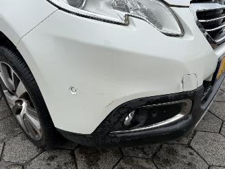 Peugeot 2008 1.2 PureTech Féline picture 8