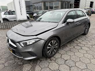 škoda osobní automobily Mercedes A-klasse 180 Business Solution AMG 2022/3