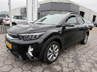 skadebil auto Kia Stonic 1.0 T-GDi MHEV DynamicPlusLine 2023/9