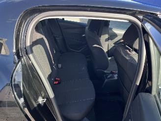 Peugeot 208 1.5 BlueHDi Active picture 13