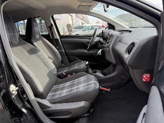 Peugeot 108 1.0 e-VTi Active picture 14
