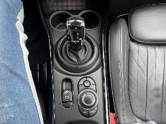 Mini Clubman 1.5 Cooper Business Edition AUTOMAAT picture 24