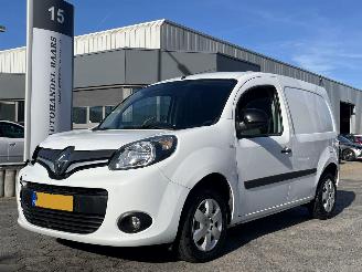 Schade bestelwagen Renault Kangoo 1.5 Blue dCi 95 Work Edition 2020/5