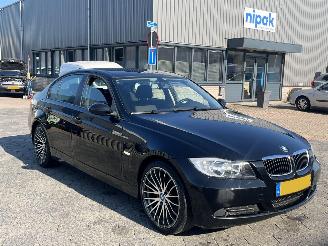 BMW 3-serie 318i picture 3