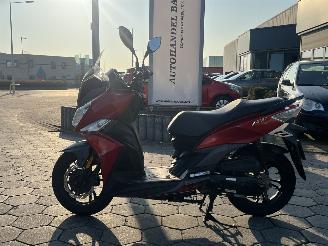 skadebil bromfiets Sym  Jet 14 2021/8