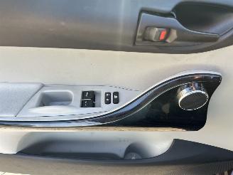 Toyota iQ 1.0 VVTi Aspiration picture 14