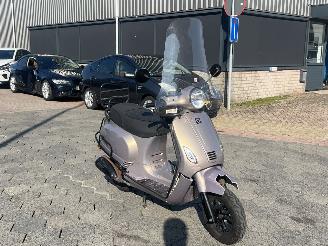 AGM  VX50 Injectie picture 4