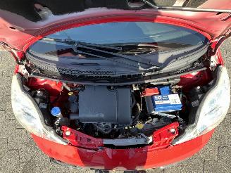 Peugeot 107 1.0-12V XR picture 7