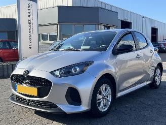 skadebil auto Mazda 2 Hybrid 1.5 Centre-line 2025/8