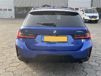 BMW 3-serie 330e M xDrive pano picture 5