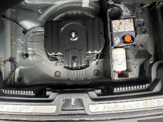 Volvo V-60 2.0 B3 Essential Edition picture 9