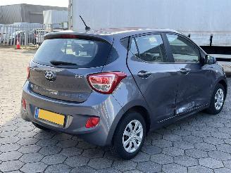 Hyundai I-10 1.0i i-Motion Comfort picture 4