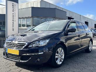  Peugeot 308 SW 1.2 PureTech Blue Lease Executive 2015/6