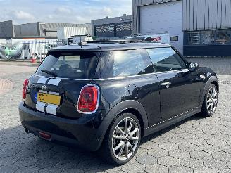 Mini Cooper 1.5 Cooper Marylebone picture 4