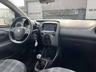 Peugeot 108 1.0 e-VTi Active picture 13