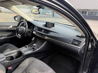 Lexus Ct 200h Business Launch Edition picture 17