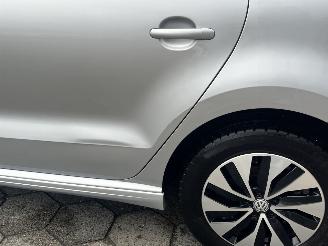 Volkswagen Polo 1.0 Bluemotion Edition AUTOMAAT picture 11